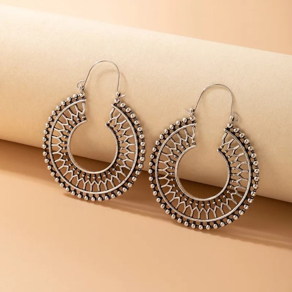 Bohemian Southwestern Round Spiral Aged Silver Drop Earrings NEW - Picture 4 of 4
